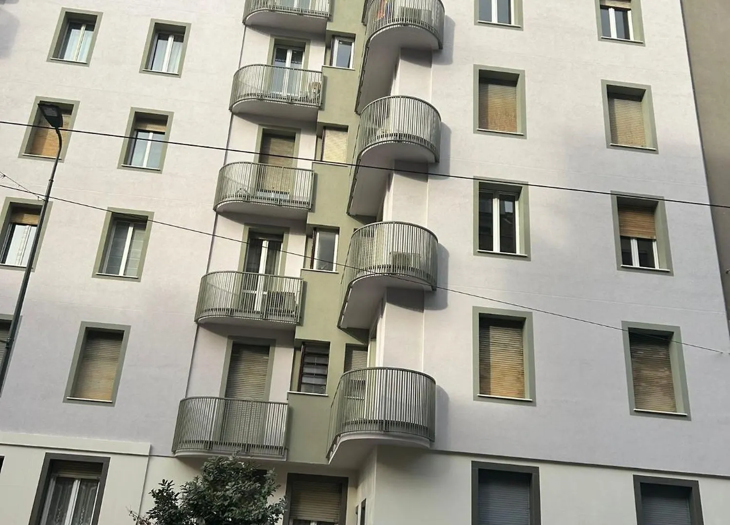 Central Station Milan Apartment